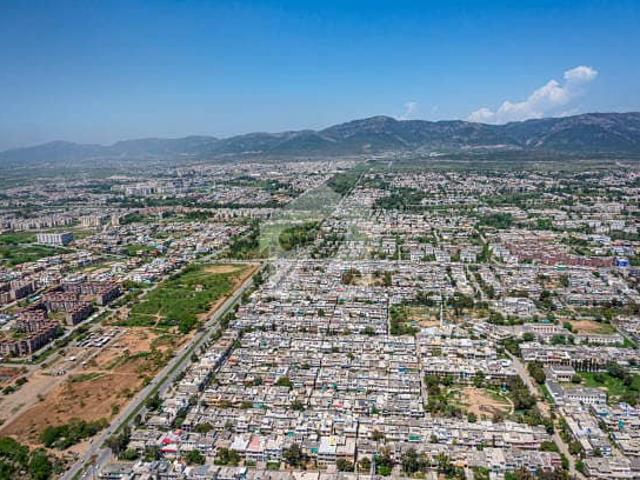 40x80 House For Sale In G 9