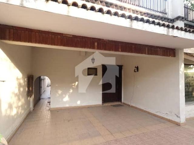 40x80 House For Sale In I 8/2 Islamabad