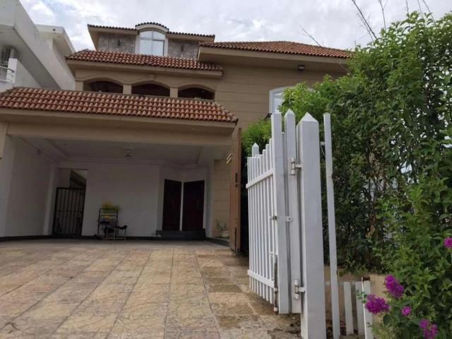 40x80 portison availbal for rent Islamabad G 13 ID 19285