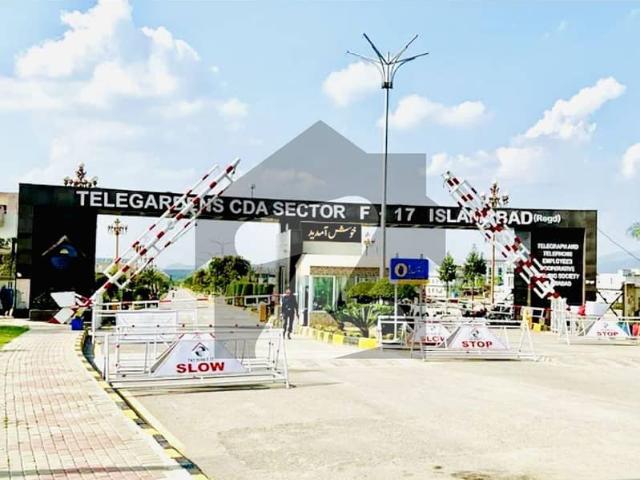 40x80 plot available for sale