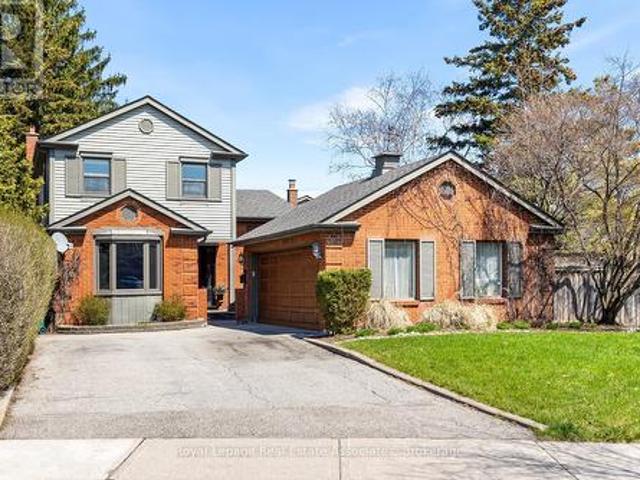 4107 Rolling Valley Drive, Mississauga, ON, L5L 2J1 house for sale | Listing ID W13420 | Royal LePage