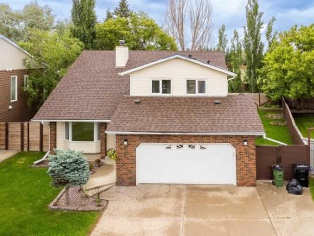 4107 Street, Edmonton, AB, T6H 5V6 house for sale | Listing ID E4493 | Royal LePage