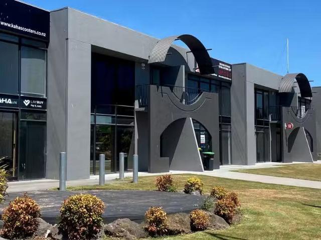 4/1008 Ferry Road, Ferrymead, NZ Office for Rent