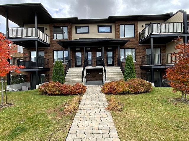 410 000$ Condo à Vendre à Carignan