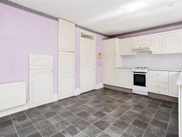 410,000 | 8 Cherbury Park Road, Lucan, Dublin McDonald Property 5013 MyHome. Ie Residential