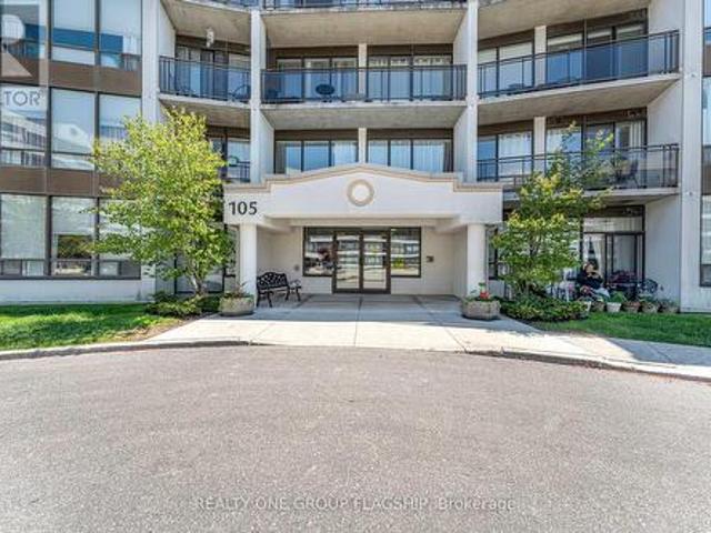 410 105 Bagot Street, Guelph, ON, N1H 8H4 condo for sale | Listing ID X13206 | Royal LePage