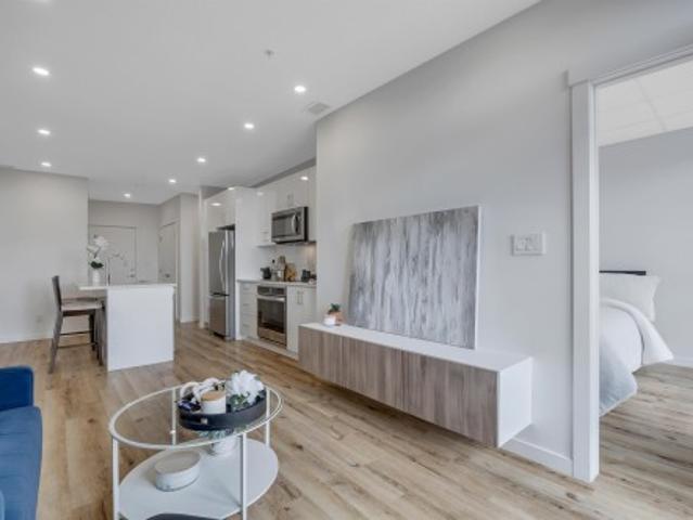 410 1150 Av Nw, Edmonton, AB, T6G 0K6 condo for sale | Listing ID E4504 | Royal LePage