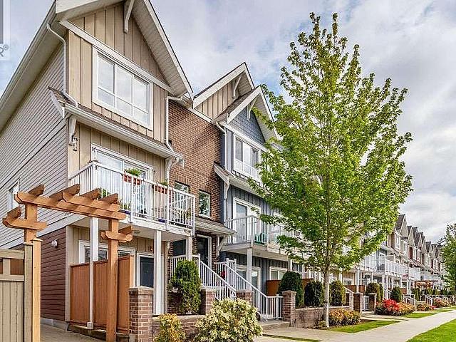 410 1661 Fraser Avenue Port Coquitlam, British Columbia