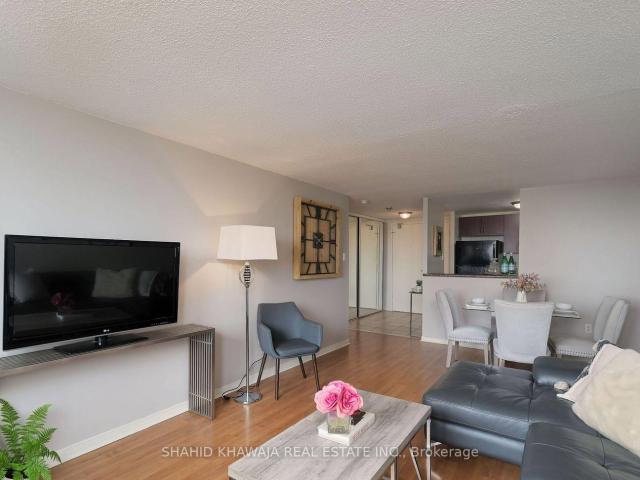 410 6 Glen Erin Drive W, Mississauga | For Rent @ $2,000 | Condos. Ca