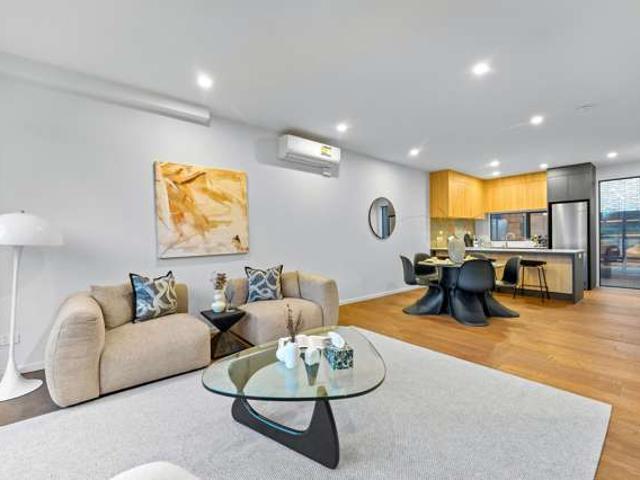 6/10 Meadowbank Road, Meadowbank, Auckland City