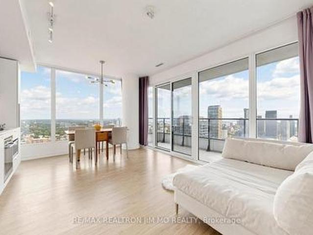 4116 85 Wood Street, Toronto, ON, M4Y 0E8 condo for sale | Listing ID C13598 | Royal LePage