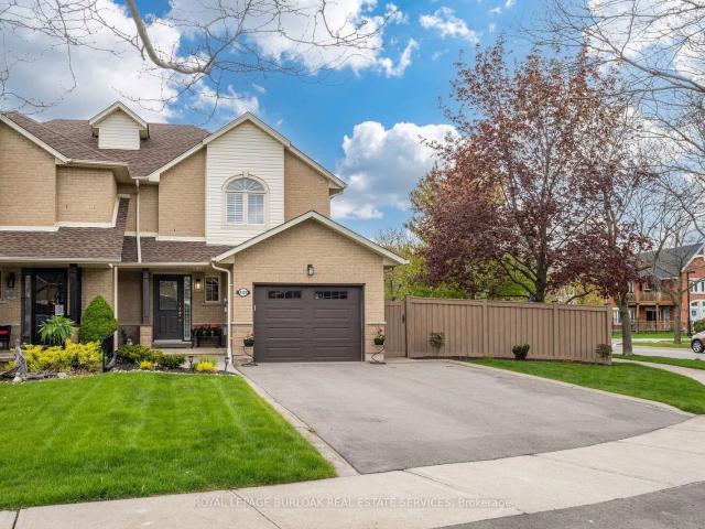 4119 Foxwood Drive, Burlington | For Sale @ $1,035,000 | Condos. Ca