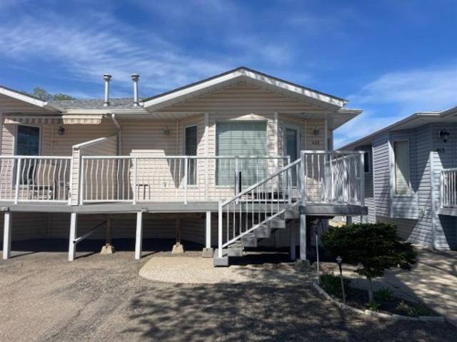 411 3 Street, Brooks, AB, T1R 0E7 house for sale | Listing ID A2317 | Royal LePage