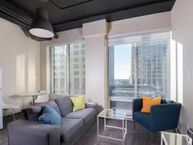 411 10024 Jasper Avenue, Edmonton, AB, T5J 1R9 condo for sal.
