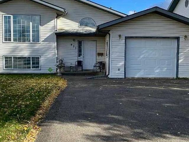 411 1st Street Ne Manning, Alberta