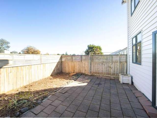 41/1 Ambrico Place, New Lynn, Waitakere City