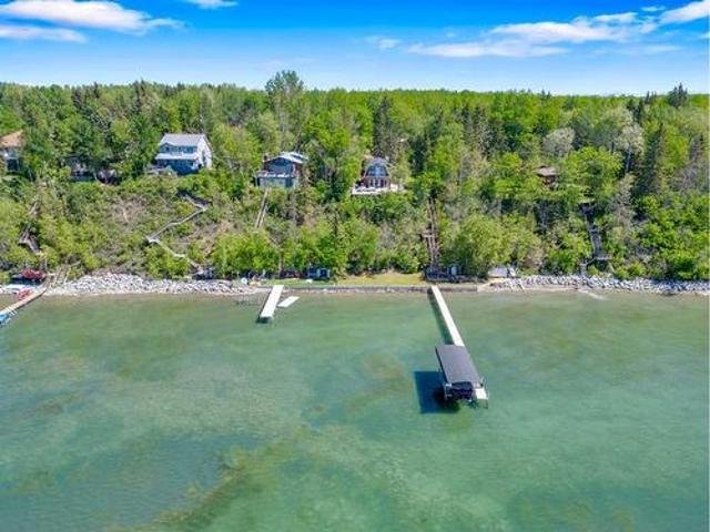 411 Birchcliff Road, Birchcliff, AB, T4S 1R6 house for sale | Listing ID A2226 | Royal LePage