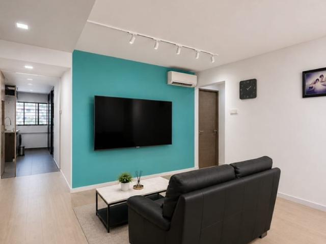 411 Hougang Avenue 10 HDB Apartment For Sale, $570,000, 3 Bed 2 Bath 979 sqft $582.00 psf
