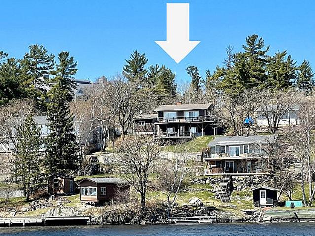 411 Lakeview Drive