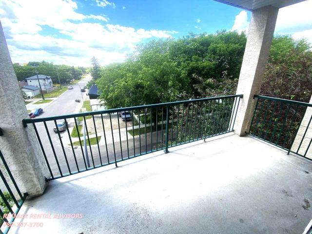#412 11325 83 Street Northwest 2 Bedroom Apartment for Rent at 11325 83 St Nw, Edmonton, AB T5B 4W5 Parkdale