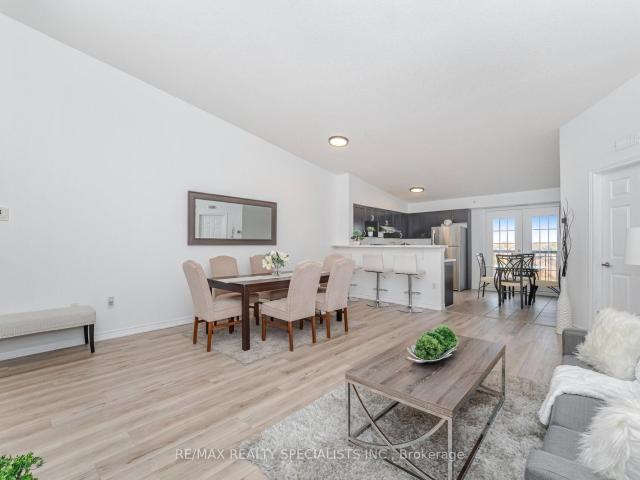 412 1 Main Street E, Milton | 3Beds/2Bath, Condo, $599,900 | Condos. Ca