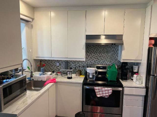 41/2 a Laval dispo 1 Juillet 2026 internet +Thermopompe chaud et froid+ Locker inclus 1600$
