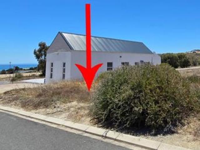 412 m² Land available in St Helena Views