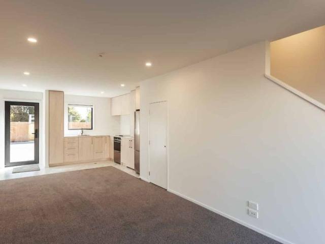4/12 Matata Place, Brand new, Two beds, Parking and Pet Friendly