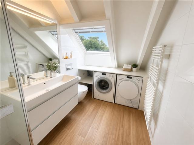 41/2 Zimmer Doppelhaus auf dem Dachboden