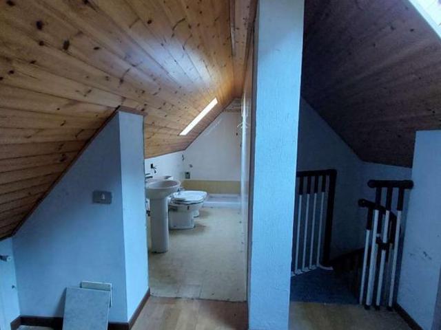 413/2025 15 BG appartamenti su due livelli con cantina in asta a Schilpario