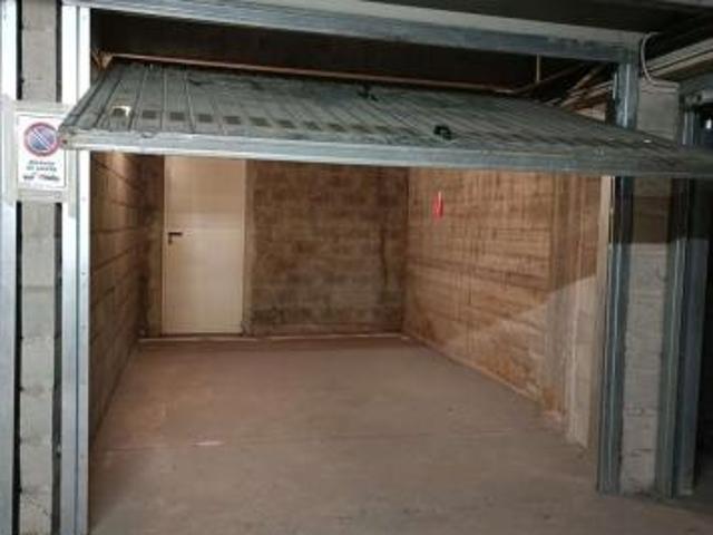 413/2025 4 BG box in asta a Capriate San Gervasio
