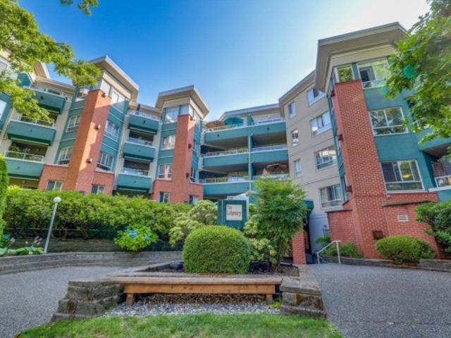 413 1 Th Street W, North Vancouver, BC, V7M 3M1 Single Family Property For Sale | Listing ID R3144 | Royal LePage