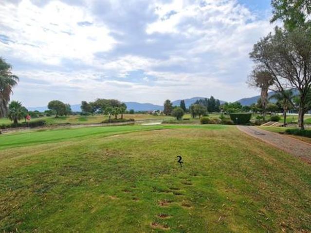 413 m² Land available in The Island Estates