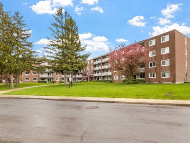 414 350 Rue Querbes, Vaudreuil Dorion, QC, J7V 6B6 condo for sale | Listing ID 20219 | Royal LePage