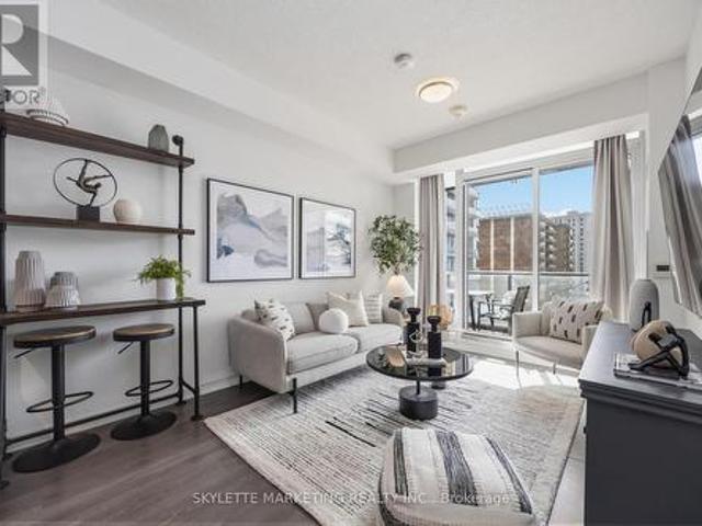 414 38 Forest Manor Road, Toronto, ON, M2J 1M1 condo for sale | Listing ID C13503 | Royal LePage