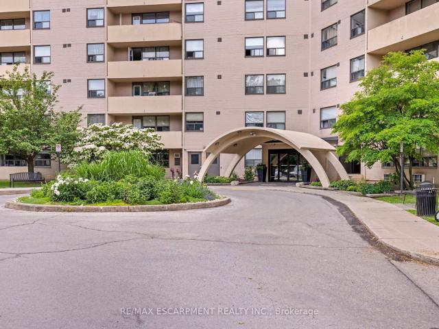 414 700 Dynes Road, Burlington | For Sale @ $559,900 | Condos. Ca