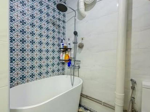 414 Commonwealth Avenue West HDB Apartment For Sale, $830,000, 3 Bed 2 Bath 1,345 sqft $617.00 psf
