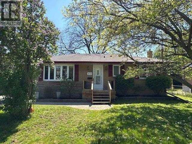 414 Third Line, Oakville, ON, L6L 4A5 house for lease | Listing ID W13159 | Royal LePage