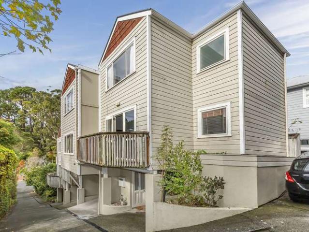4/14A Glenmore Street, Thorndon, Wellington City