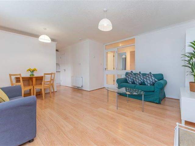415,000 | 18 Rockbarton Court, Salthill, Galway DNG Leonard & Heaslip 4988 MyHome. Ie Residential