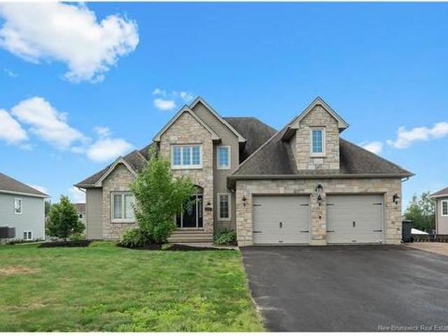 415 Grande Vallee Crt, Dieppe, NB, E1A 8S1 house for sale | Listing ID NB145236 | Royal LePage