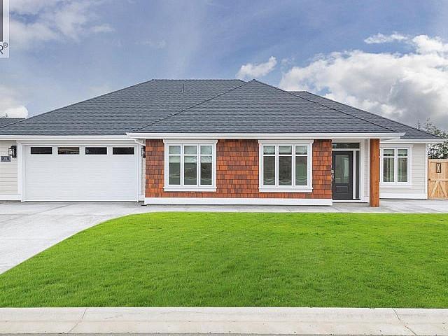 415 Hummingbird Pl Parksville, British Columbia