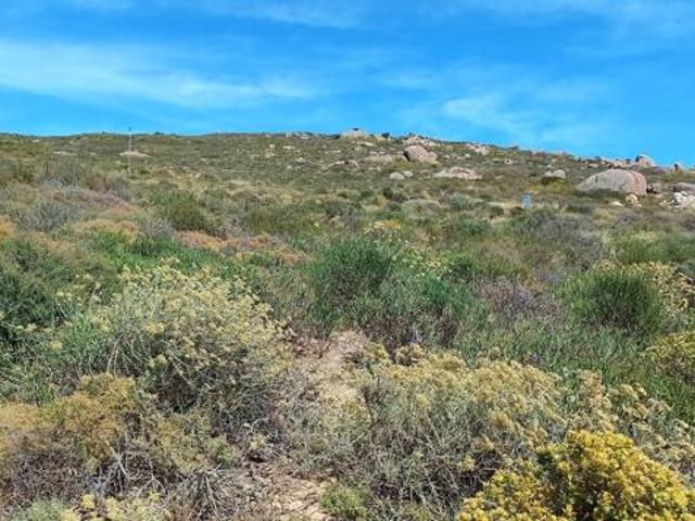 415 m² Land available in St Helena Views