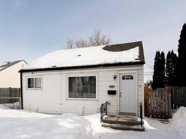415 Minnigaffe Street Winnipeg Manitoba