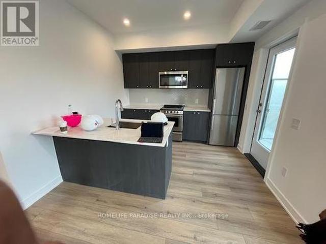 416 312 Erb Street W, Waterloo, ON, N2L 1W3 lease for lease | Listing ID X12576 | Royal LePage