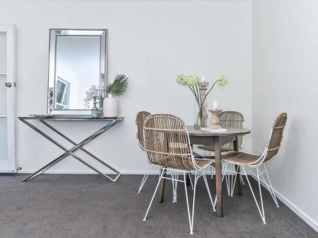 4/16 Dinglebank Road