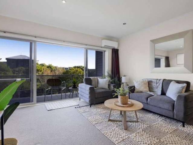 4/16 Ronald Street, Strandon, New Plymouth