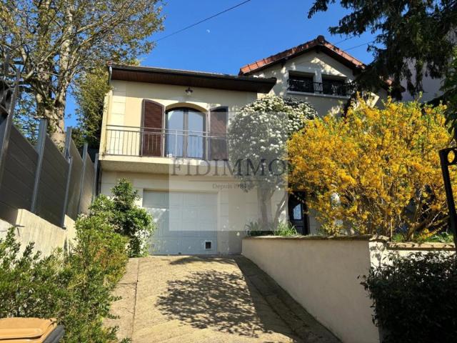 4182 Maison au coeur des Coteaux de Chennevières