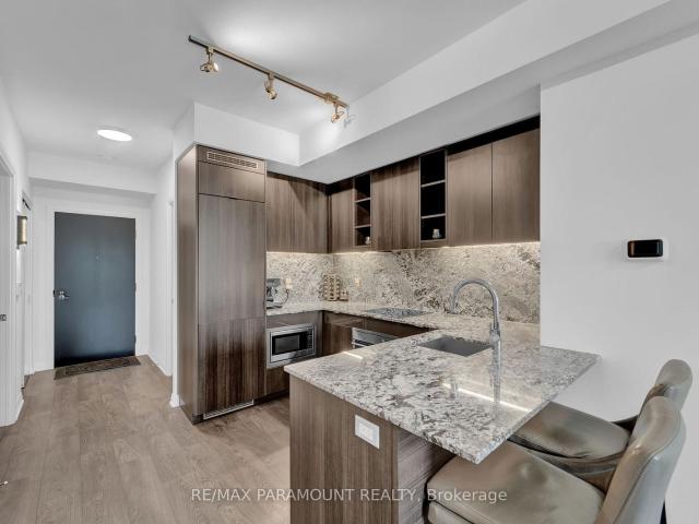 418 101 Erskine Avenue, Toronto | Sold, C12718 | Condos. Ca