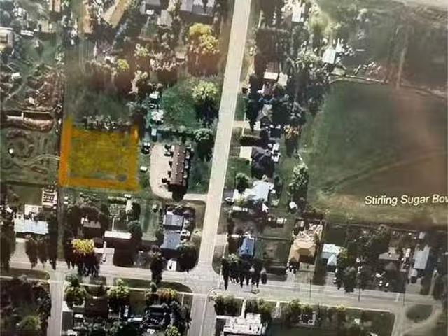 418 5 Street, Stirling, AB, T0K 2E0 vacant land for sale Li.